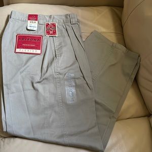 THE ORIGINAL ARIZONA JEAN COMPANY PREMIUM KHAKI 18 SLIM PLEATED